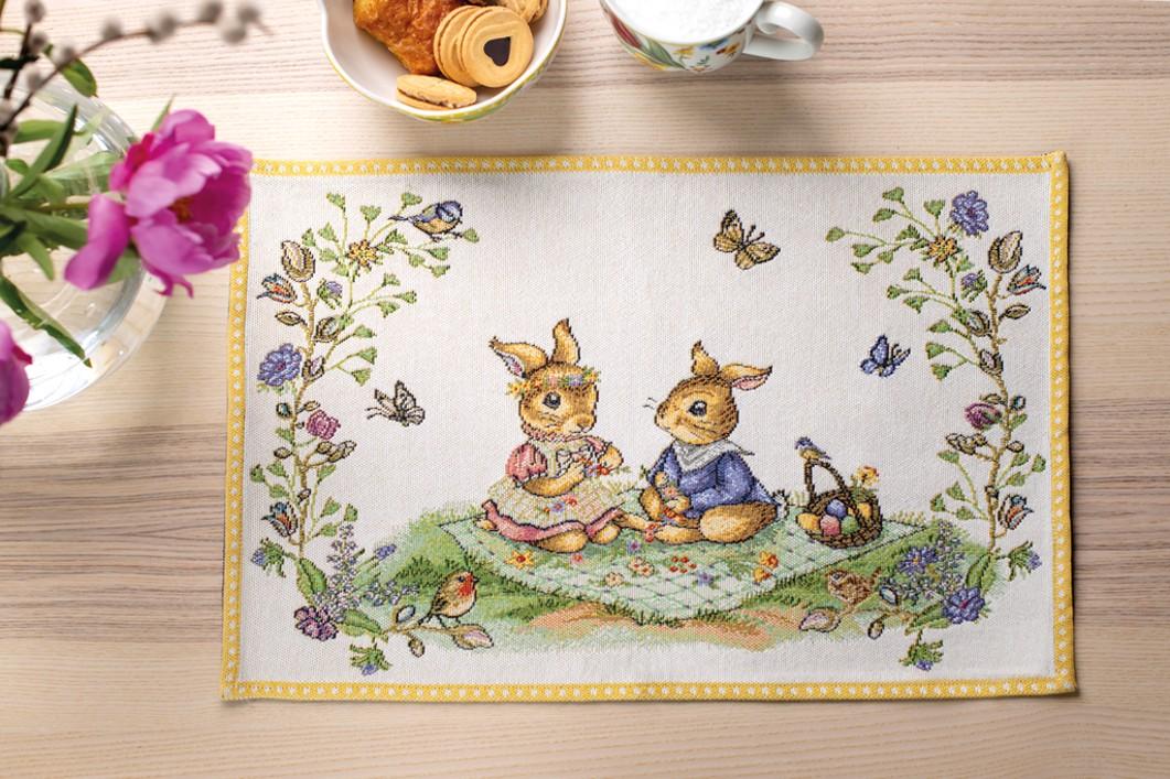 V&B Spring Fantasy Gobelínová prostírka Piknik