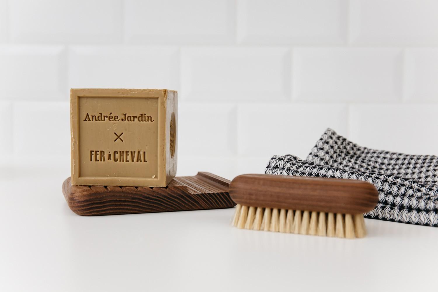 Andree Jardin koupelná sada mýdlo, miska, kartáč na nehty 13cm přírodní (EOL)