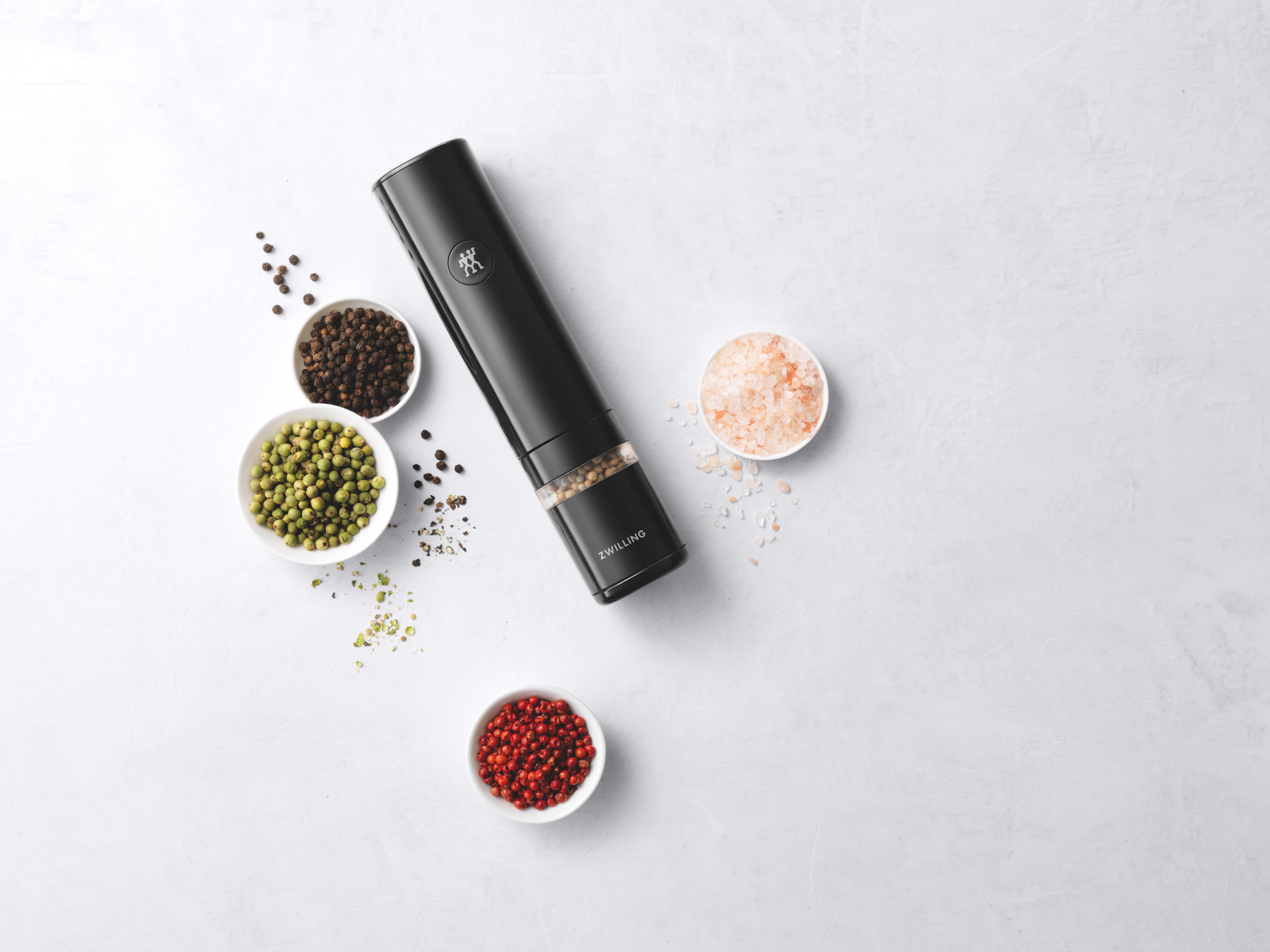 Elektrický mlýnek na sůl, pepř a koření Enfinigy, černý