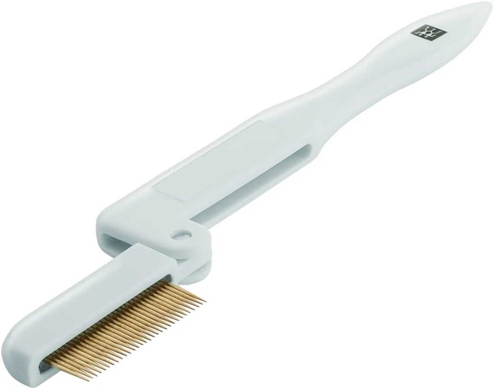 Zwilling BT TWINOX pohodlný hřeben na řasy s pozlacenými zuby (EOL)