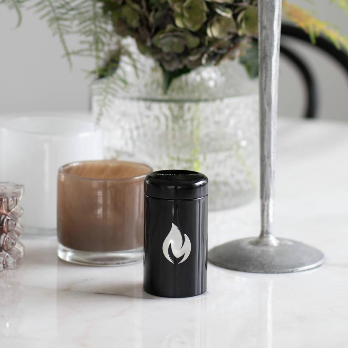 NFL Krbové zápalky v tubě černá (EOL)