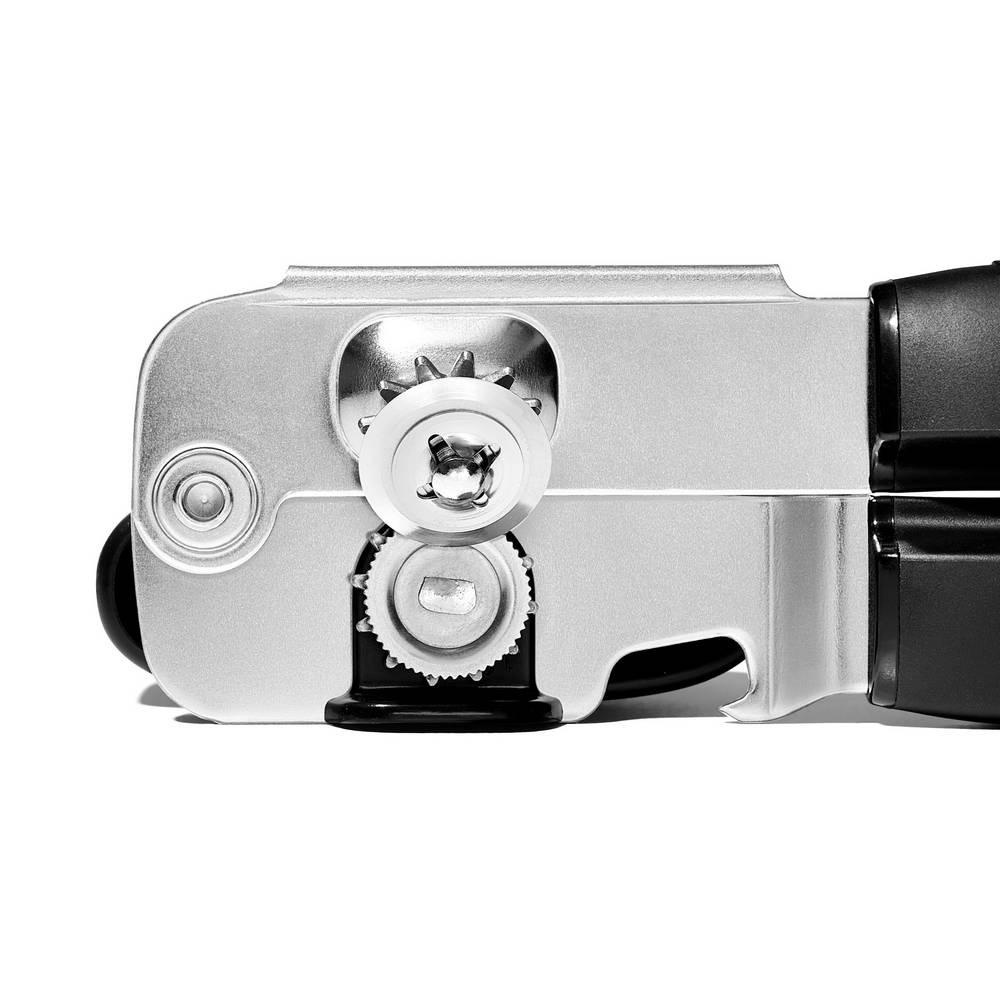 OXO Good Grips otvírák na konzervy