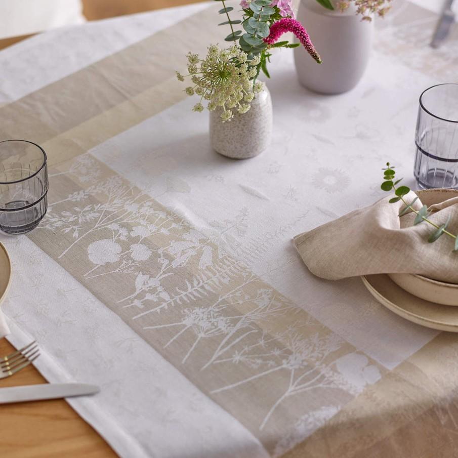 Ubrus Letitia, 150 x 250 cm, beige/white