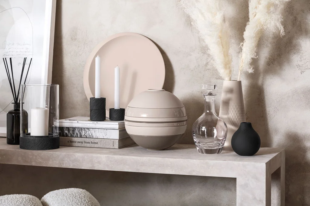 2_3_newmoon_beige_dotextu