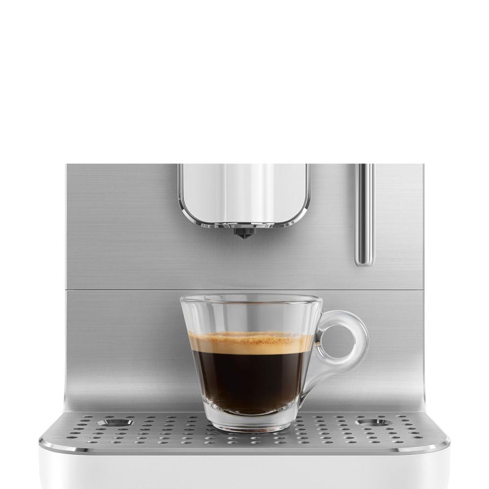 SMEG Automatický kávovar na cappucino 19 barů / 1,4l (EOL)
