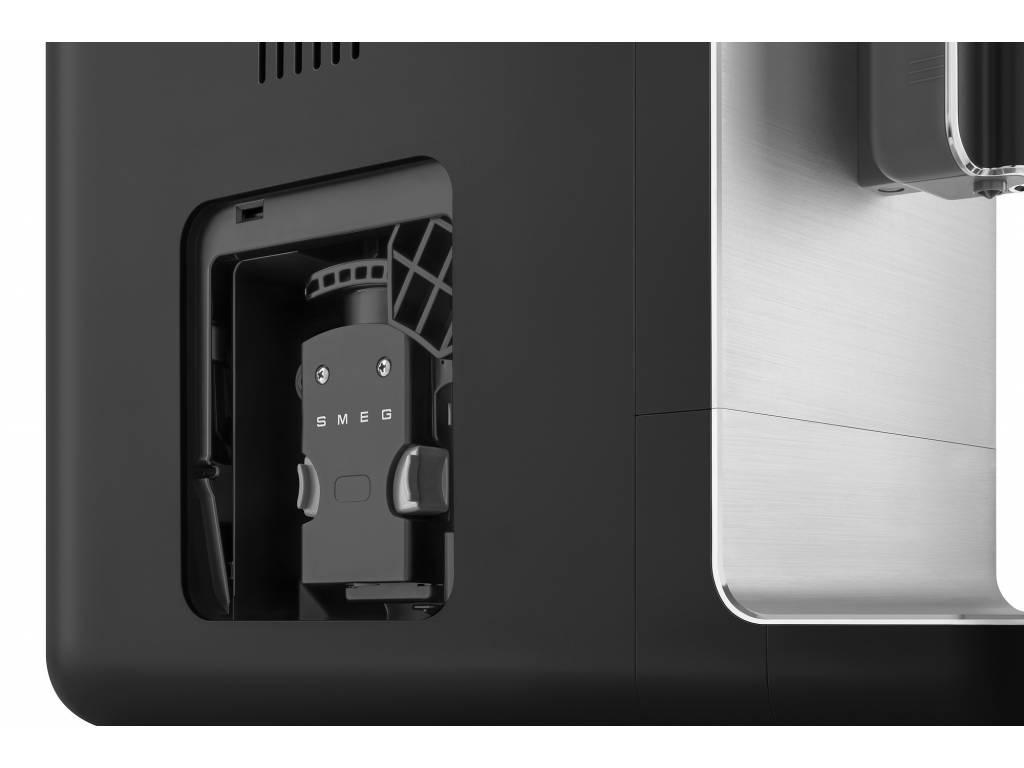 SMEG Automatický kávovar na cappucino 19 barů / 1,4l (EOL)