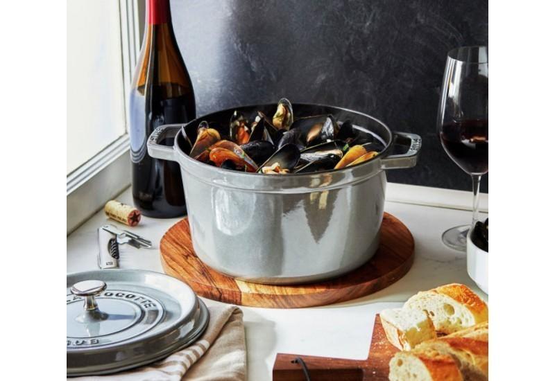 Litinový vysoký hrnec s poklicí Cocotte, Ø 24 cm / 4,8 l, černá