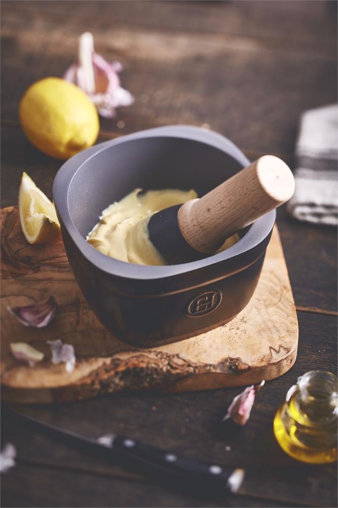 Hmoždíř, 16 cm, černá lanýžová