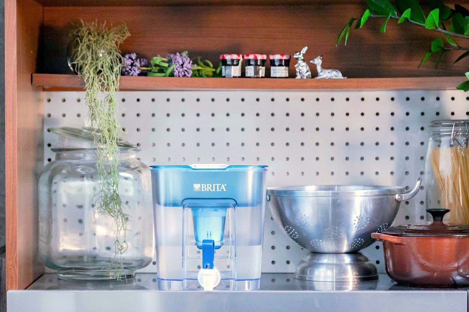 Filtrační zásobník na vodu Flow, 8,2 l