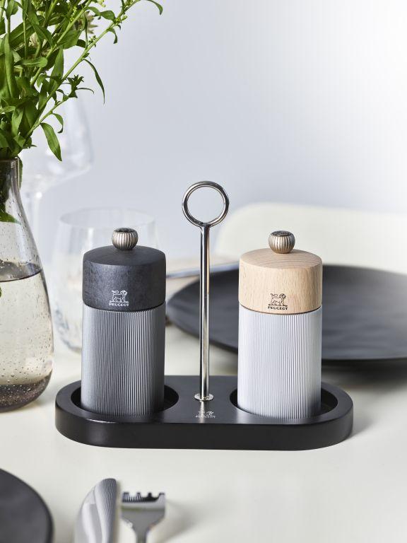 Keramický stojánek na mlýnky s rukojetí Linéa, černá