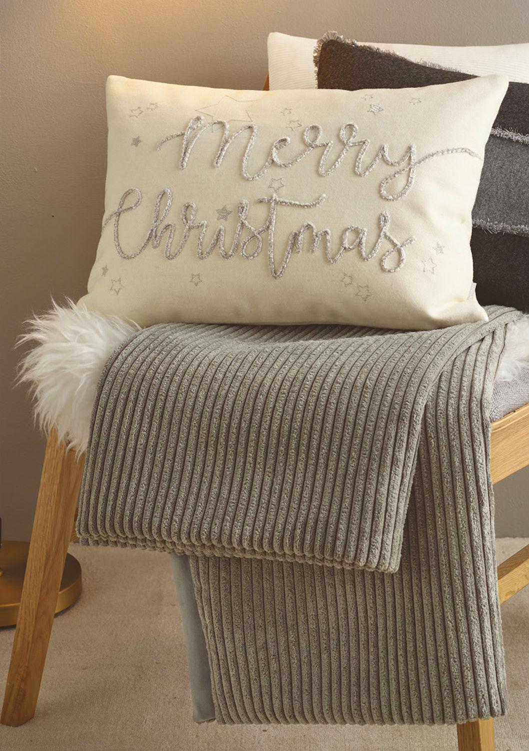 Sander Auguri 34x50 eckig - 49 creme - Povlak na polštář