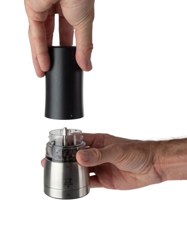 Elektrický mlýnek na pepř s osvětlením Daman u´Select, 16 cm