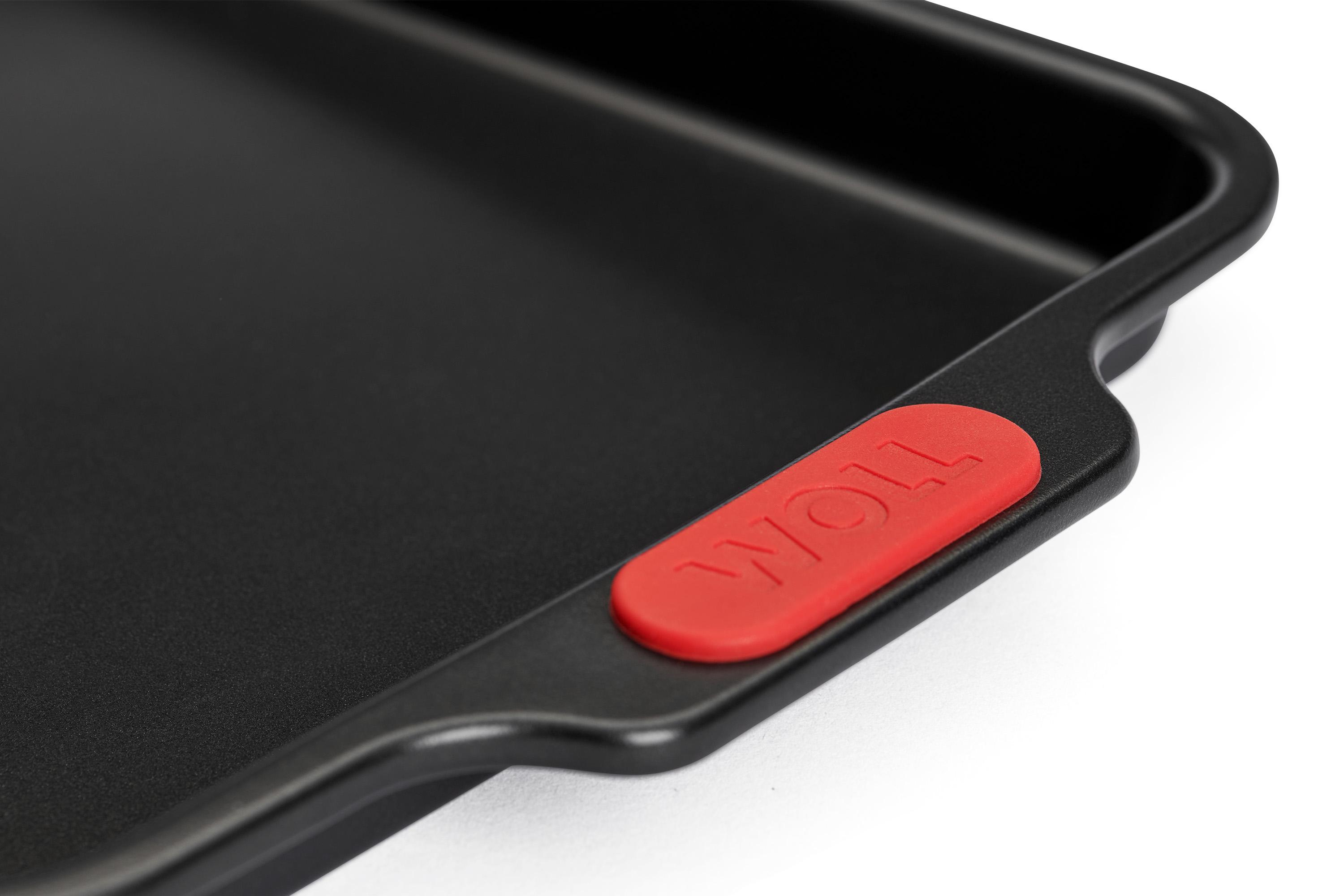 Plech na pečení s nepřilnavým povrchem, 33 x 23 cm