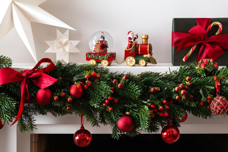 V&B Christmas Toys Sněžítko vláček