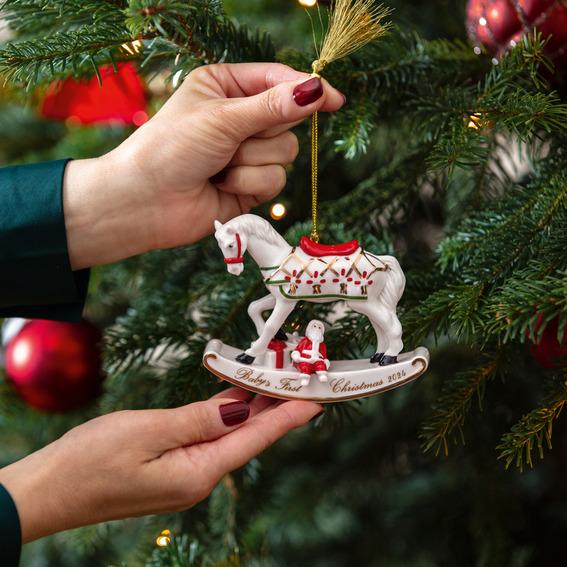 V&B Christmas Classics Dekorace houpací kůň