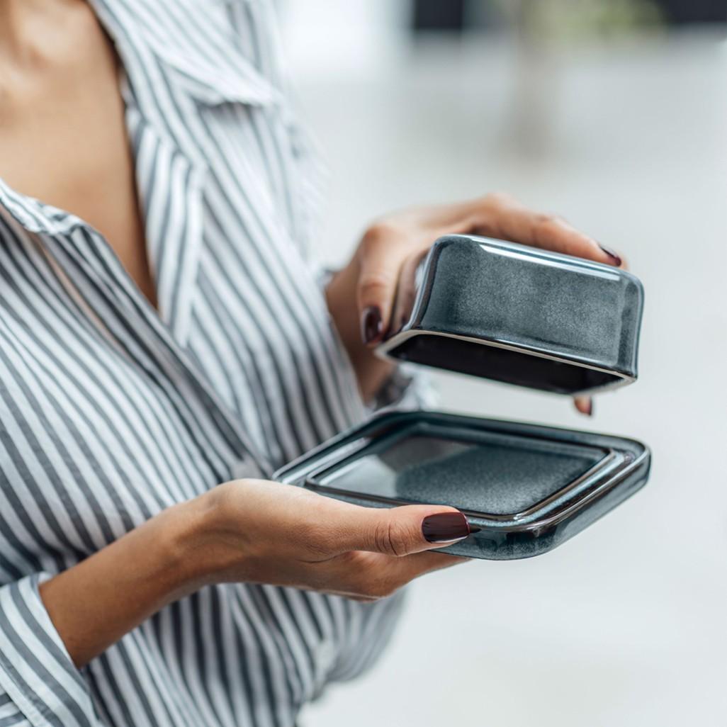 Kameninová dóza na máslo Lave gris, 14,7 x 11,7 cm