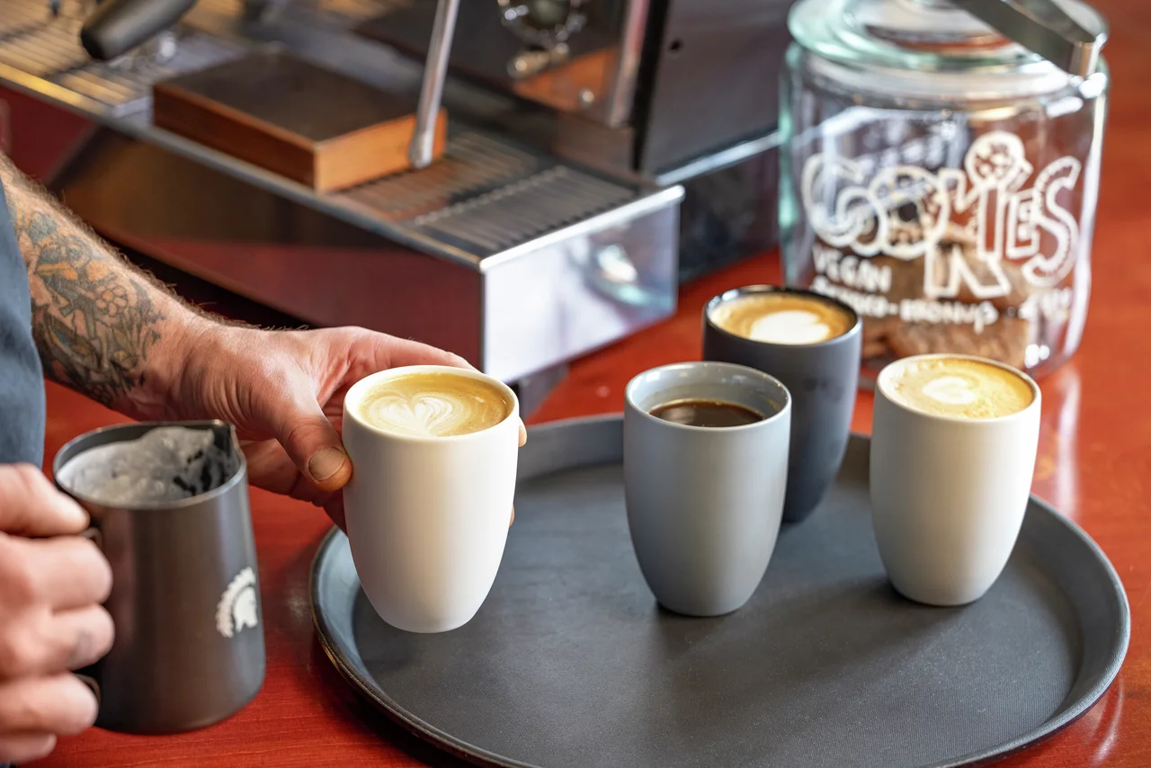 69203-321648-15598_01_m