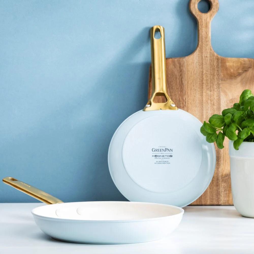 Sada 2 nepřilnavých keramických pánví Padova 20 + 26 cm, světle modrá