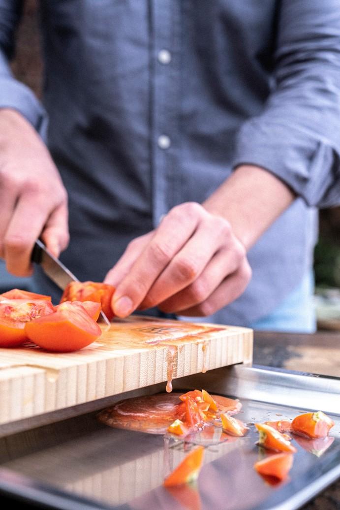 BBQ+ prkénko s nerezovým táckem, 40 x 30 cm