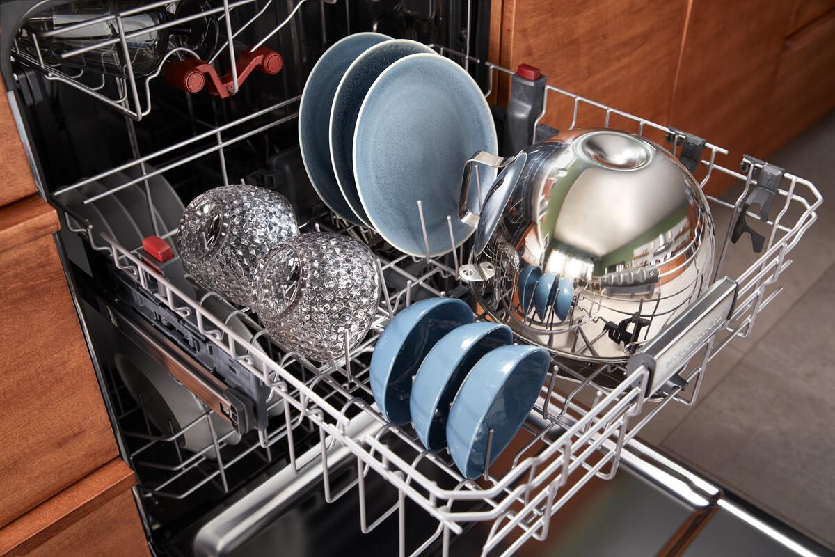 Kuchyňský robot Heavy Duty 5KSM55SXXE, se zvedací mísou 5,2 l