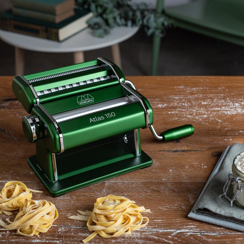 Strojek na těstoviny Atlas 150, zelená