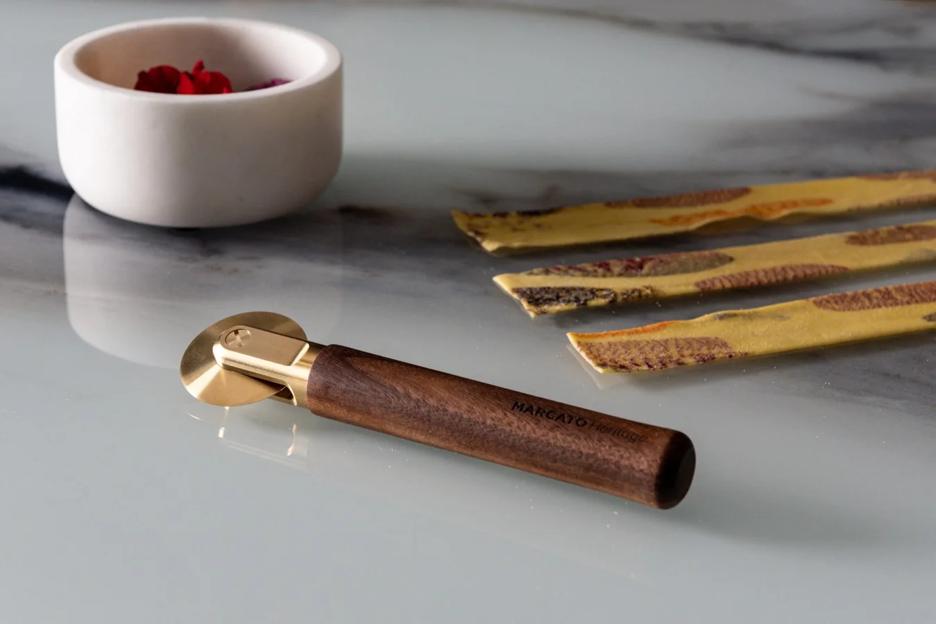 La-Rotella-Liscia_heritage_marcato_dotextu