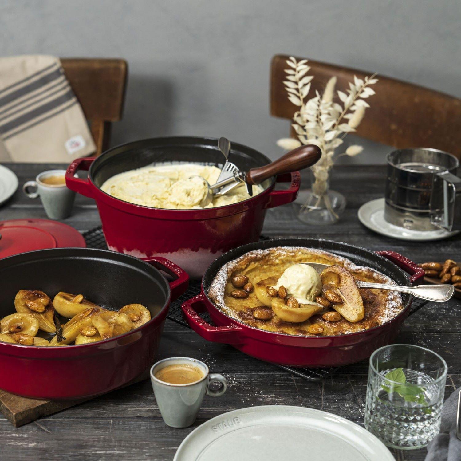 Sada 3v1: litinový hrnec, kastrol a pánev s poklicí, Ø 24 cm, červená