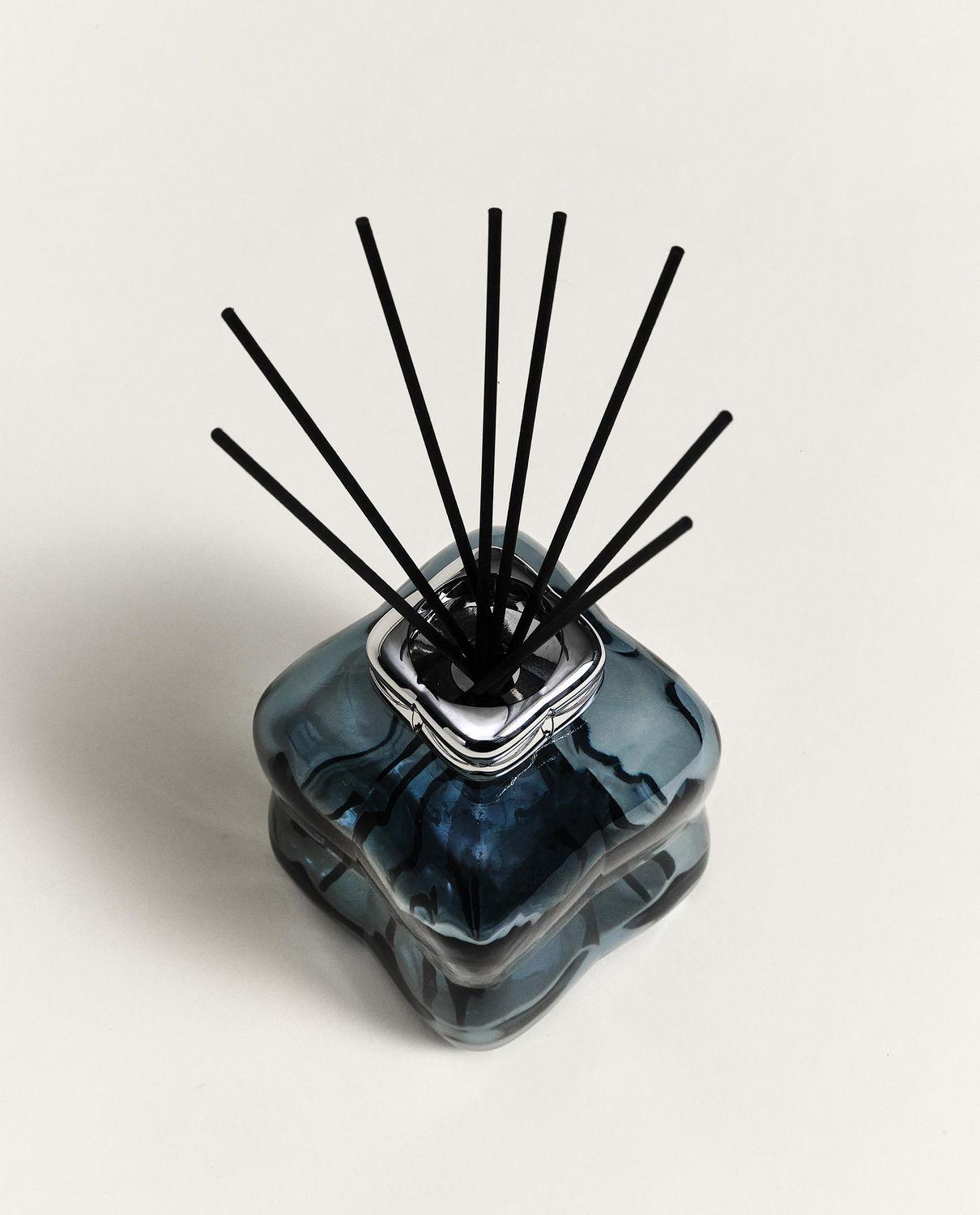 Aroma difuzér Cosy, modrý + náplň Uklidňující pižmo 200 ml