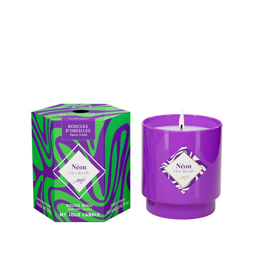 Vonná svíčka Neon Ultra Blueberry s fialovými náušnicemi, 180 g