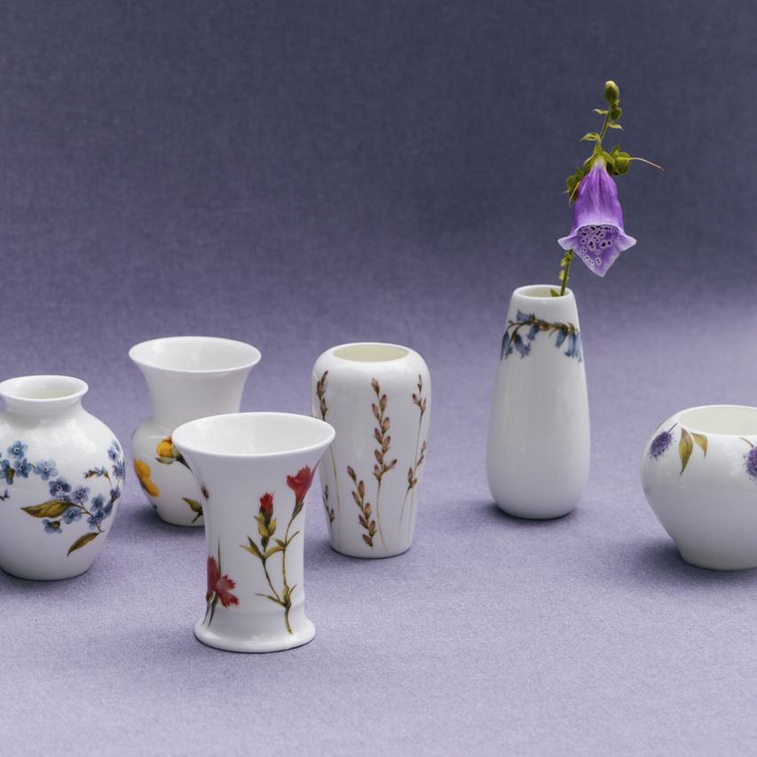 Sférická váza Flower Minis, Bělotrn, 7 cm