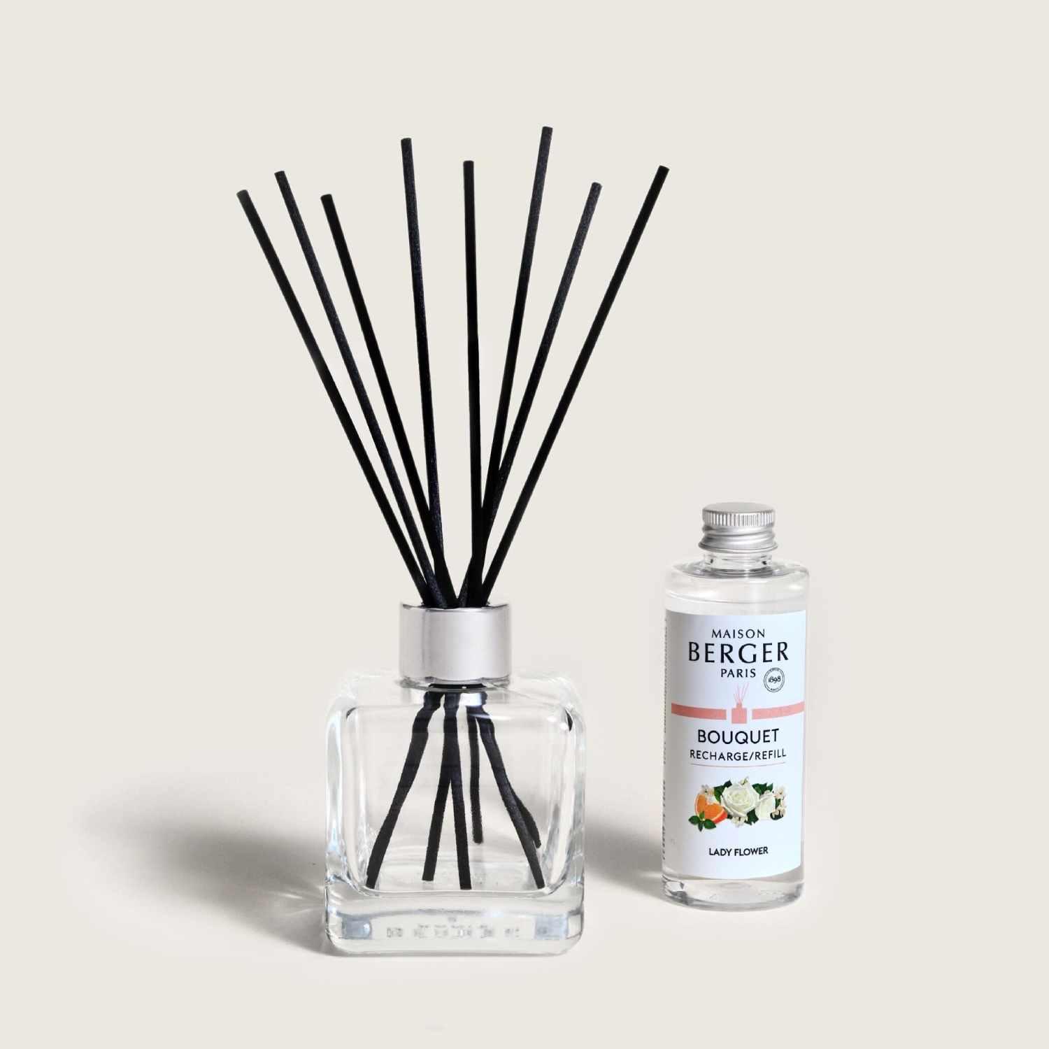 Aroma difuzér Cube + náplň Lady Flower 100 ml