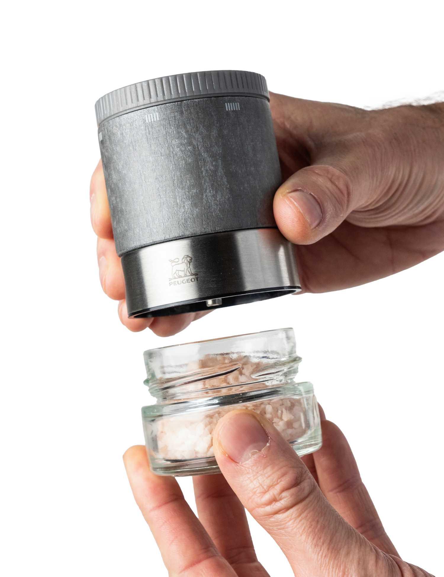 Peugeot Maestro Zirlion mlýnek na sůl  