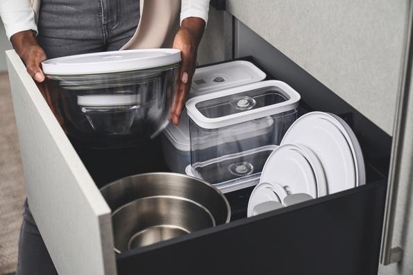 Vakuovací nerezová miska + víčko Fresh & Save, Ø 18 cm / 1,75 l