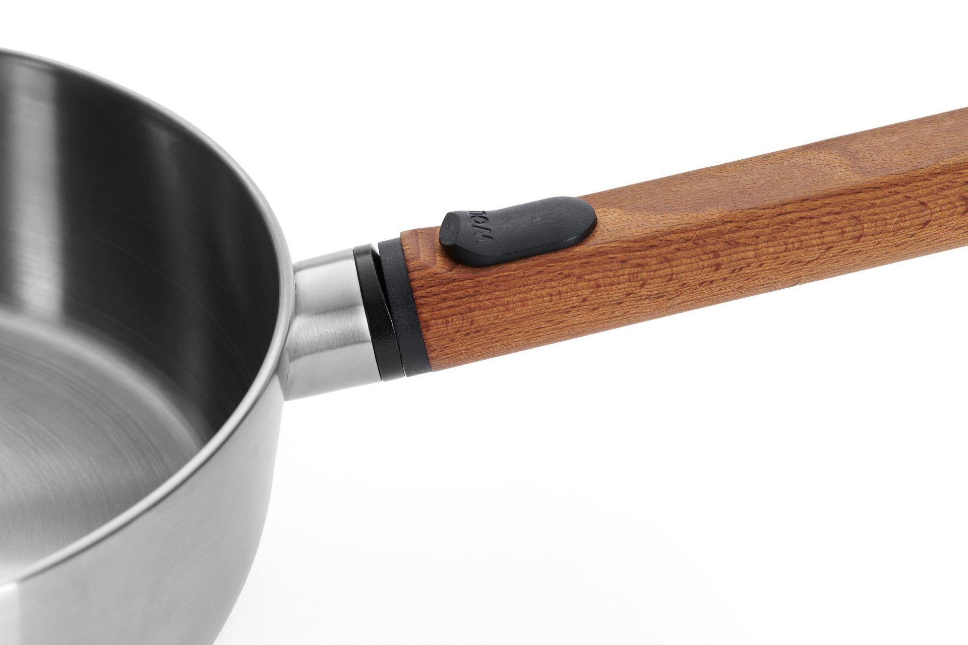 Nerezová soté pánev Logic Steel s dřevěnou odnímatelnou rukojetí, Ø 24 cm