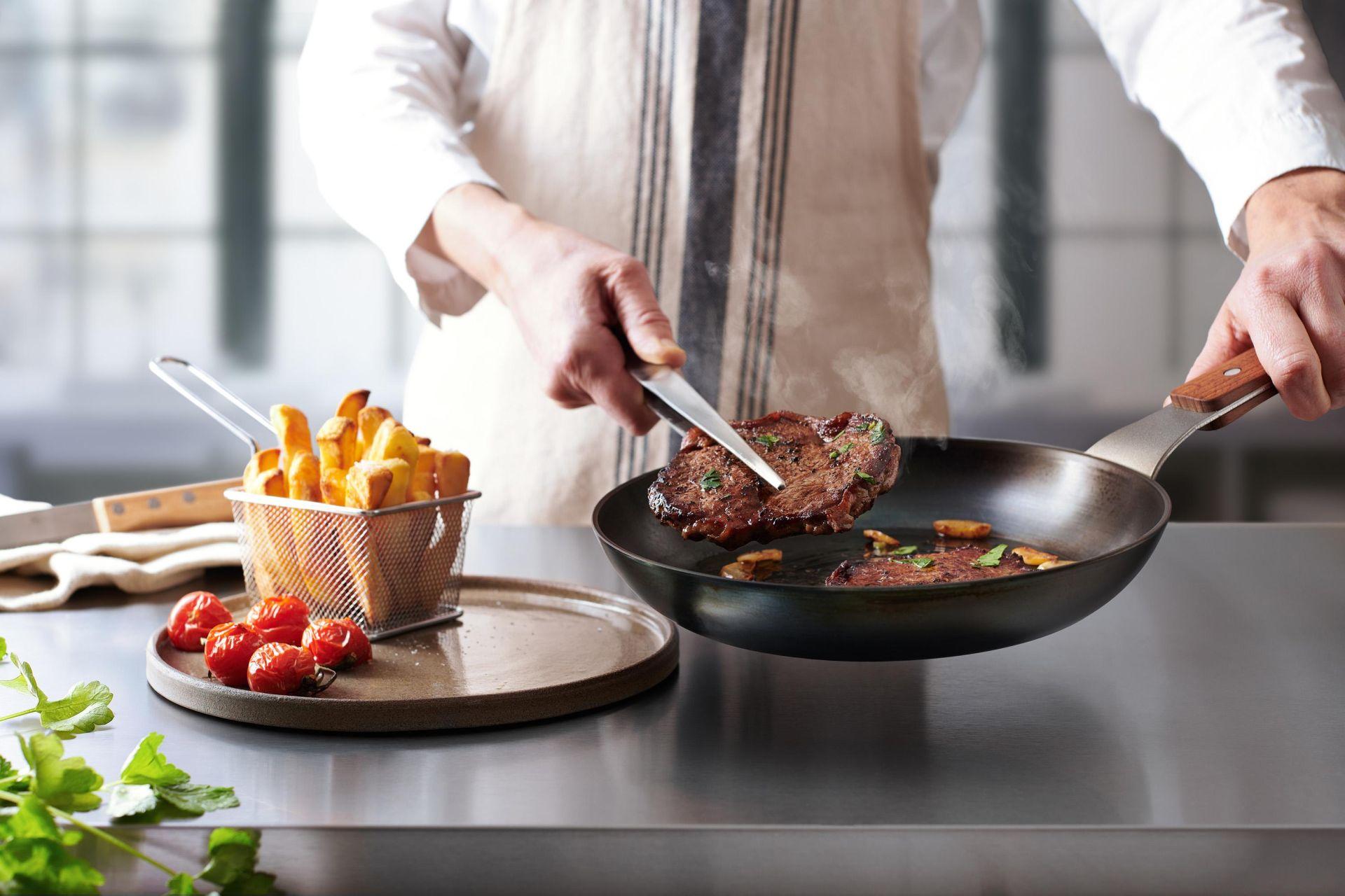 Pánev z karbonové oceli, Carbon steel, Ø 24 cm