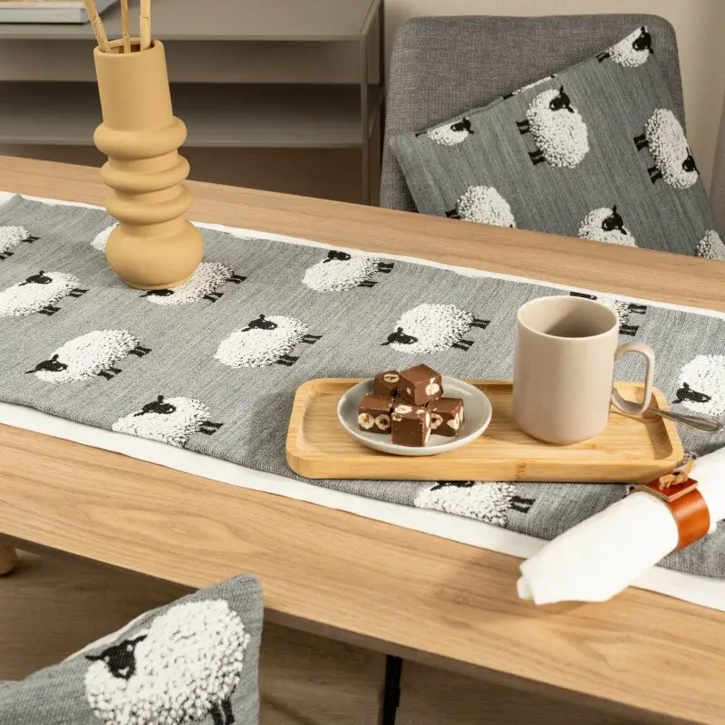 Běhoun na stůl Fluffy Gang, 40 x 93 cm, grey