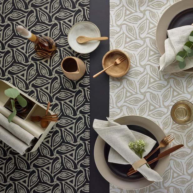 Žakárový běhoun na stůl Lanika, 50 x 140 cm, ecru/beige