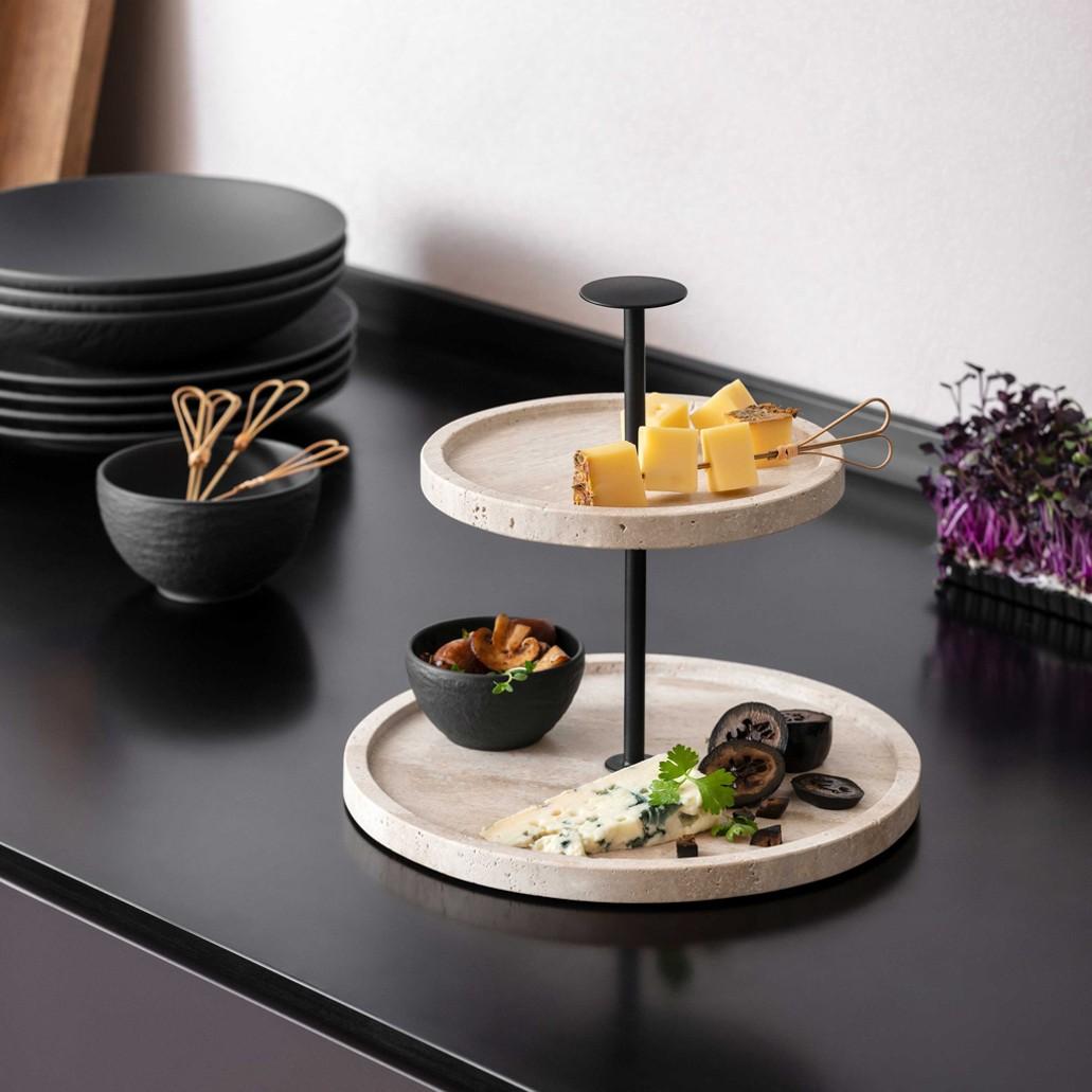 Dvoupatrový etažér z přírodního kamene Manufacture Travertine, Ø 24,5 cm