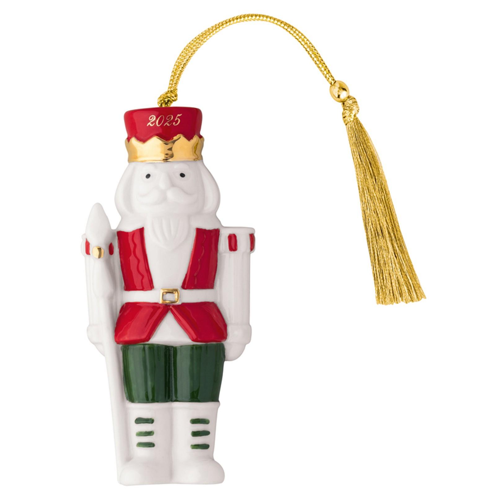 Závěsná porcelánová ozdoba Christmas Classics 2025, Louskáček, 11 cm
