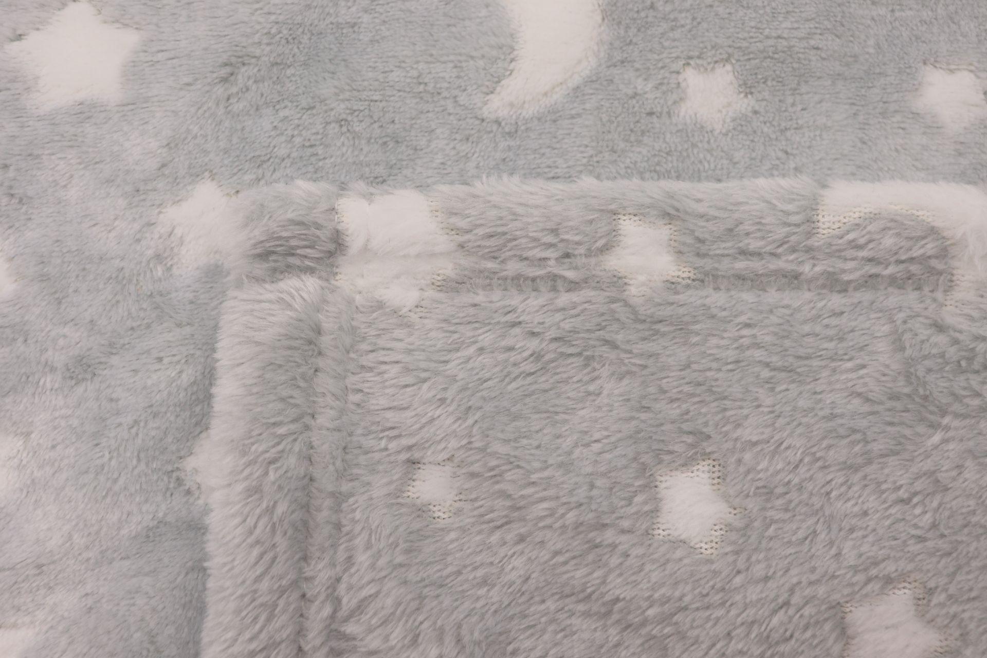 Dětská deka s plyšovým králíčkem Nelly, 75 x 100 cm