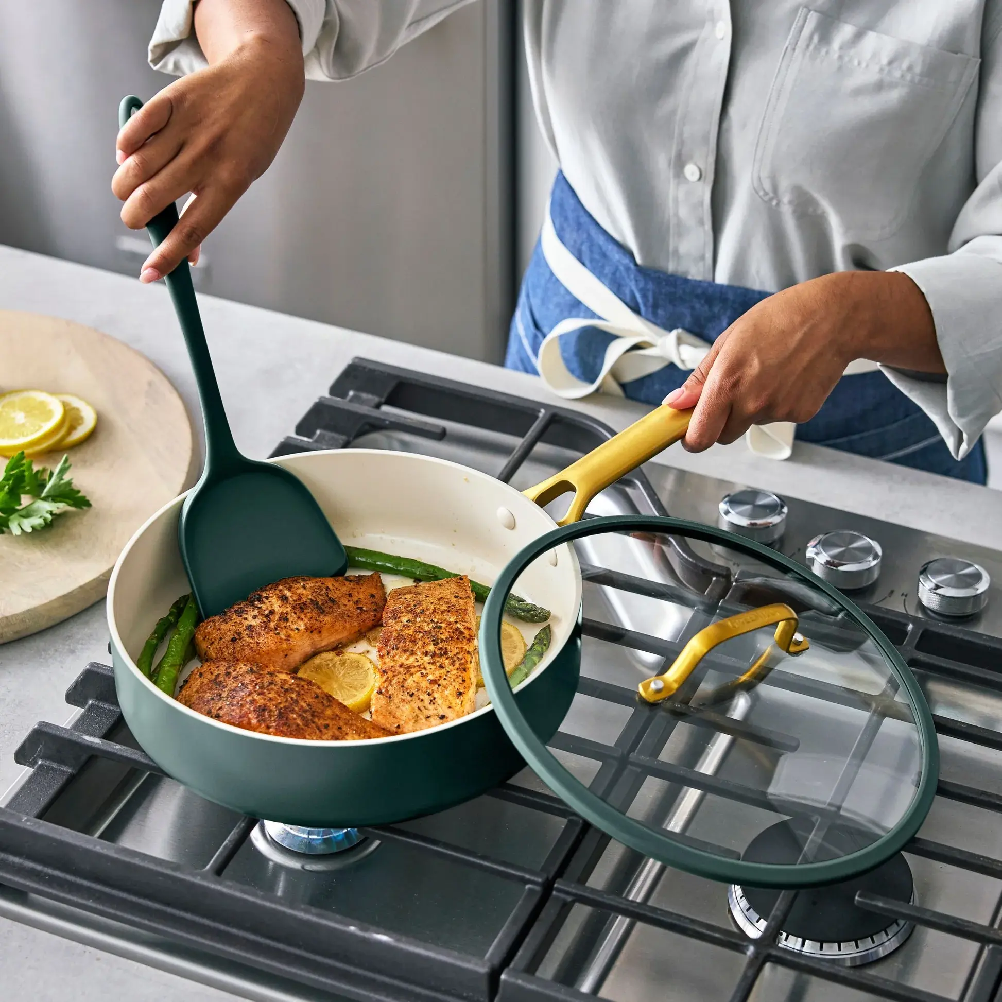 Sada nádobí s nepřilnavým keramickým povrchem, Padova Reserve, 10 ks, tmavě zelená