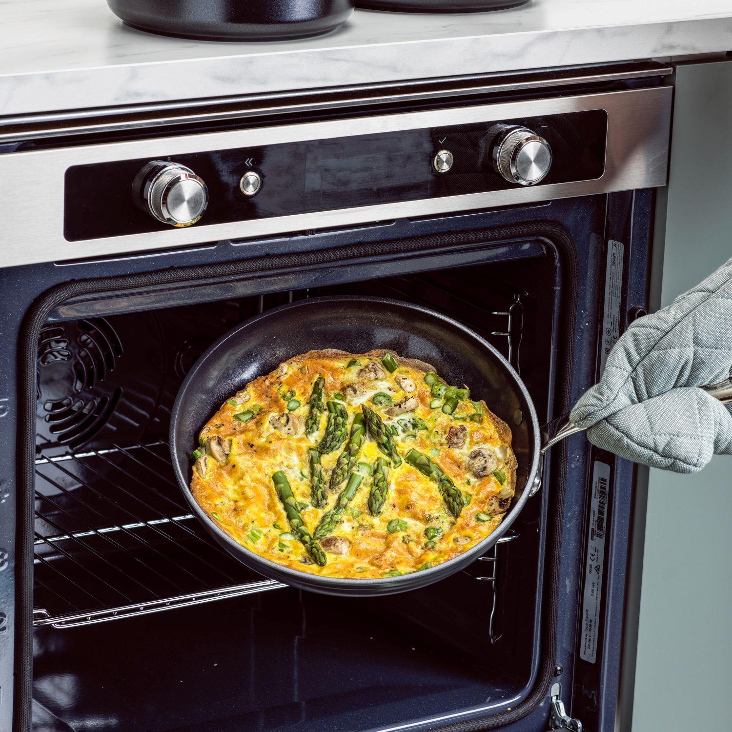 GreenPan BARCELONA PRO pánev 32 cm s pomocnou rukojetí, černá