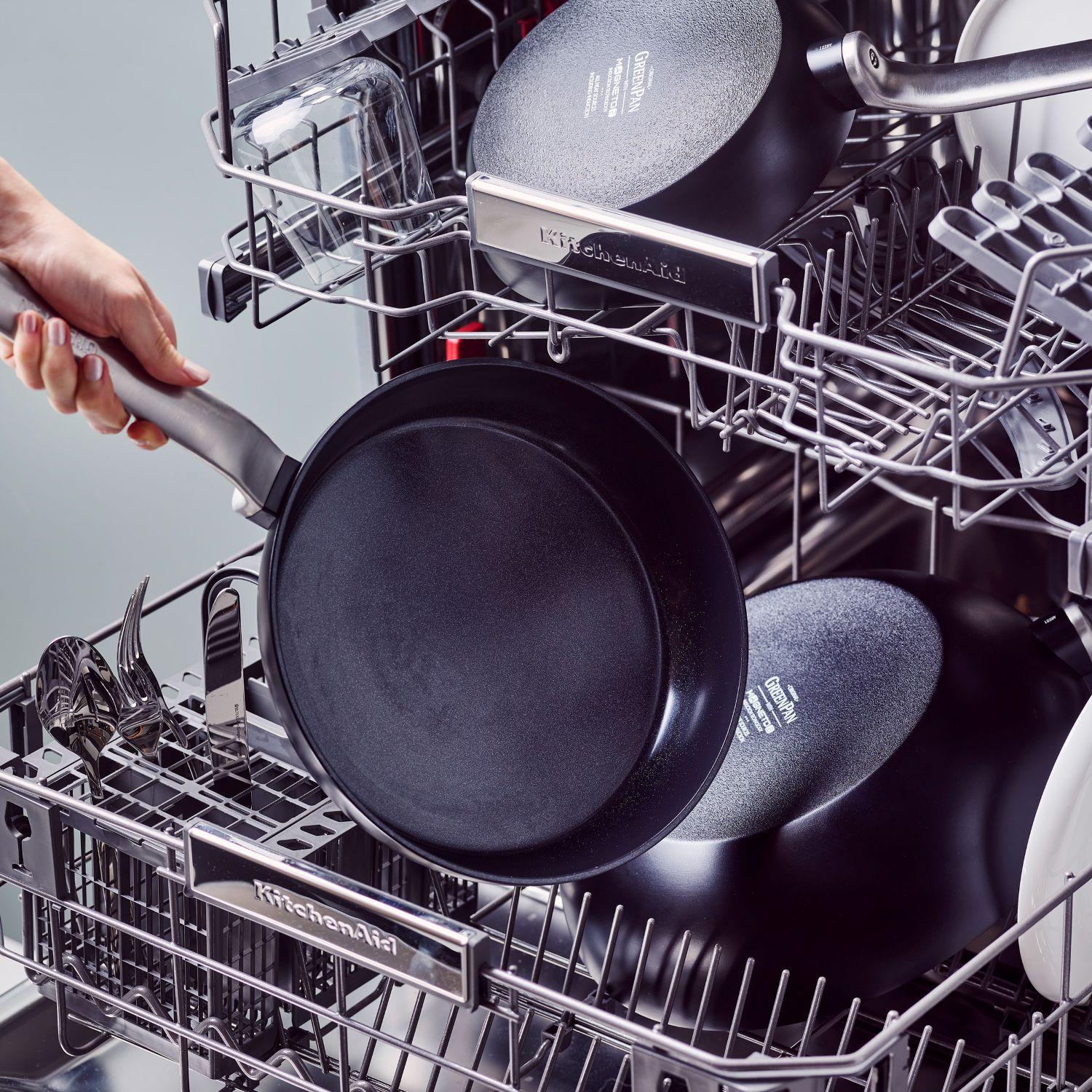 Nepřilnavá keramická pánev Evolution, Ø 24 cm, černá