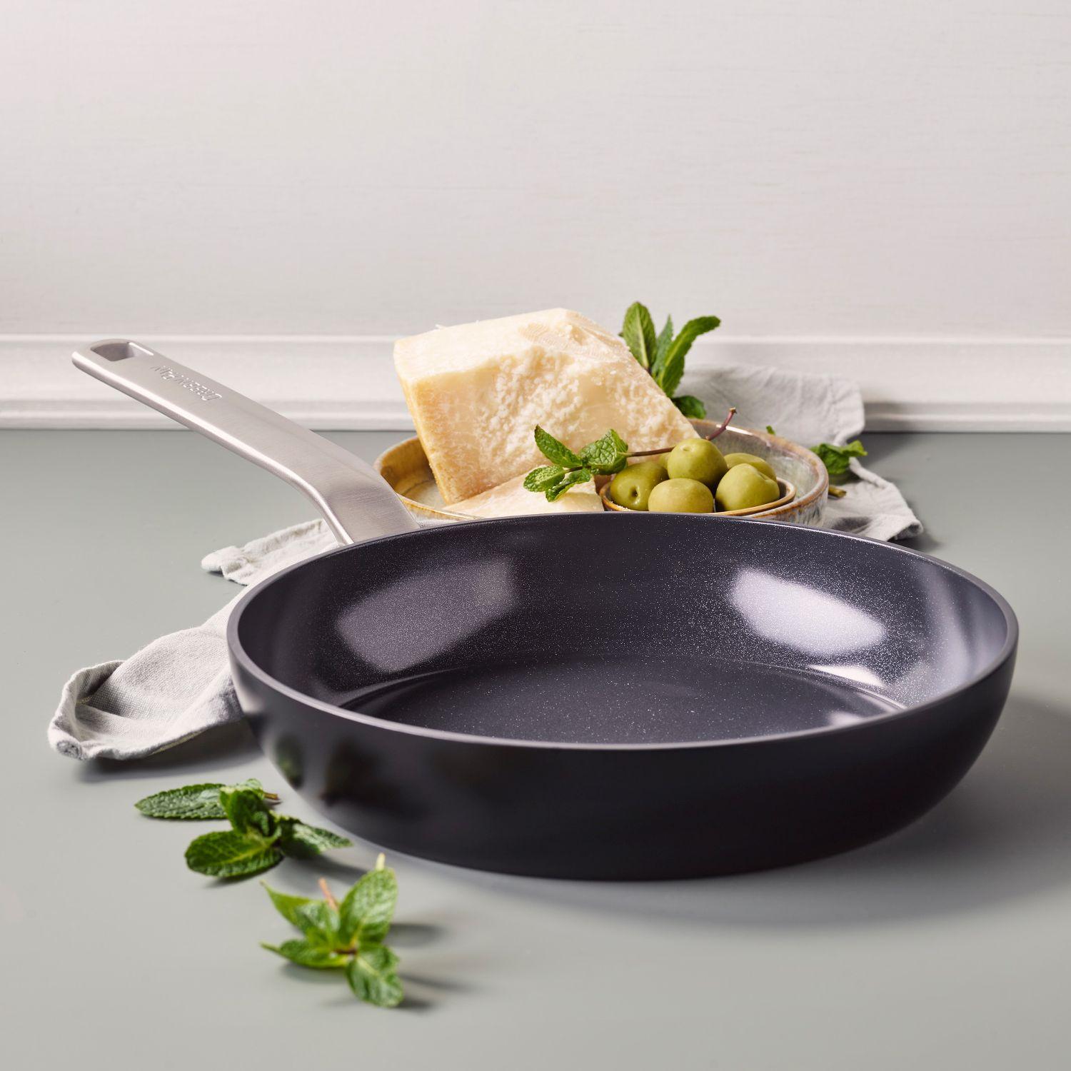 Nepřilnavá keramická pánev Evolution, Ø 28 cm, černá