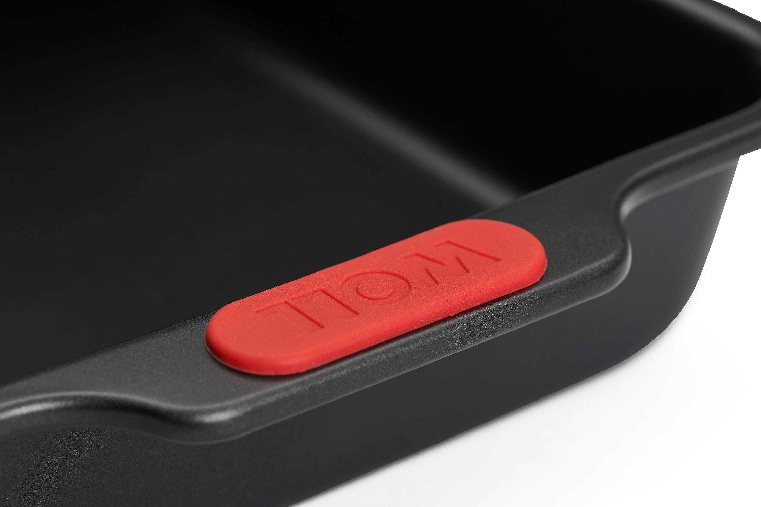 Sada dvou plechů na pečení s nepřilnavým povrchem (M & L)