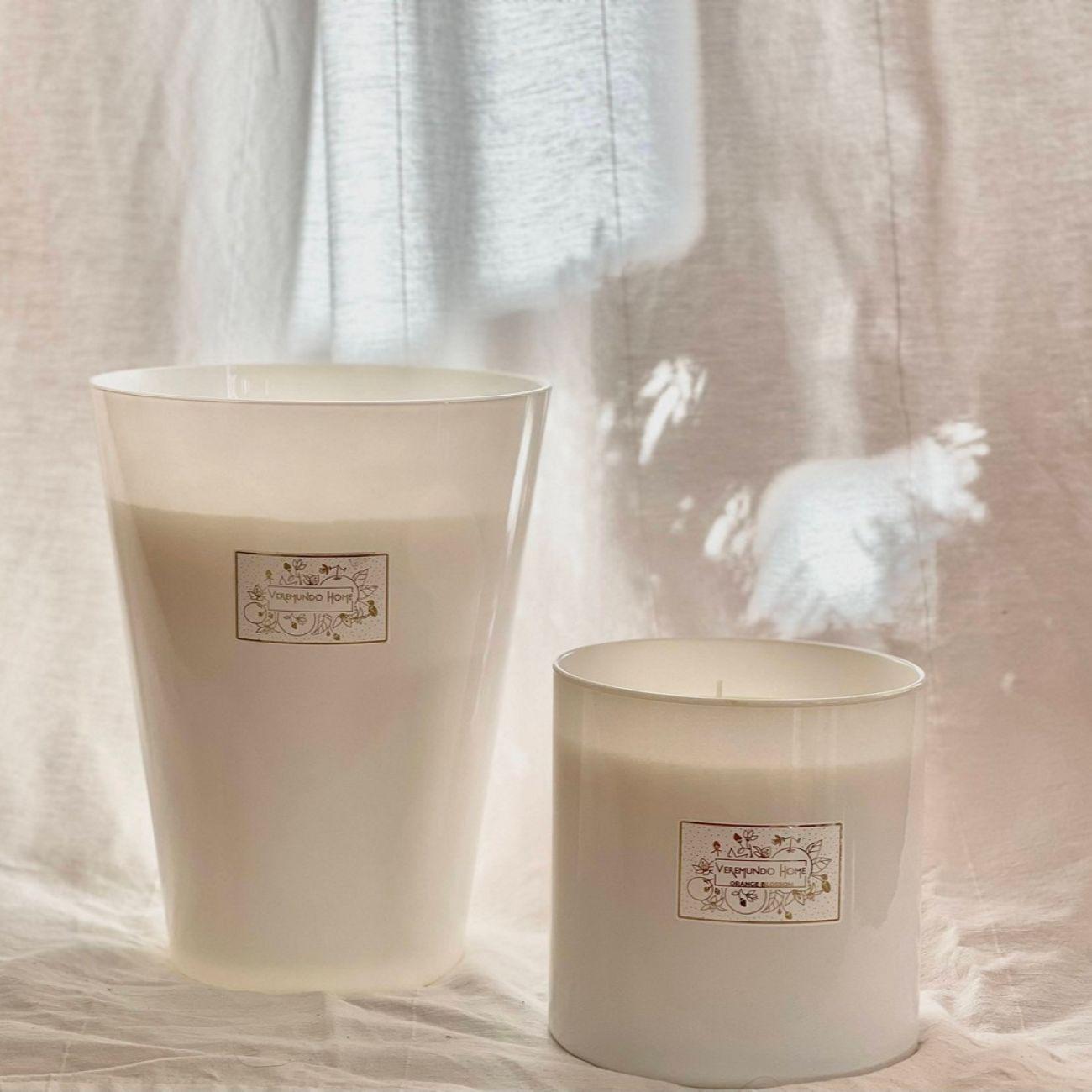 Vonná svíčka Paris Orange Blossom, 3,45 kg, bílá