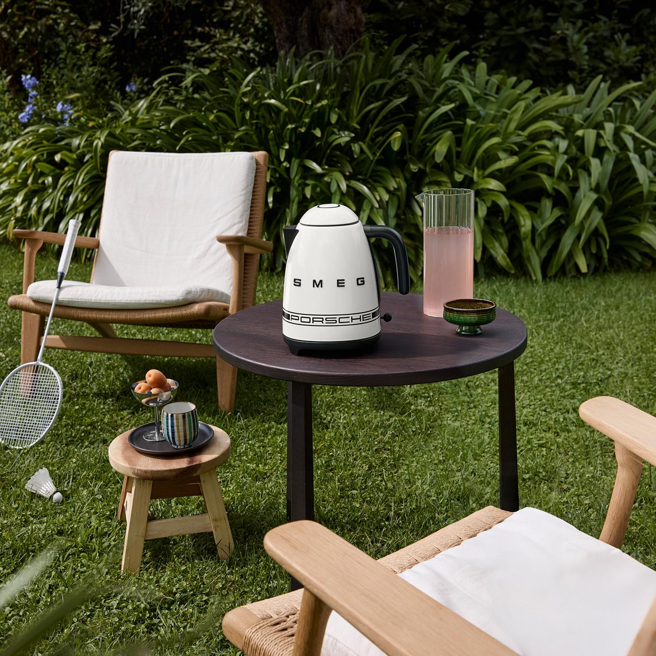 Rychlovarná konvice Porsche x SMEG, 50's Retro Style, 1,7l, bílá