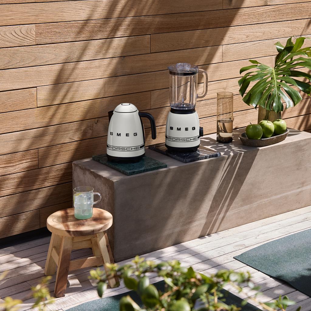 Stolní mixér Porsche x SMEG, 50's Retro Style, BLF03, 1,5l plastová nádoba, bílá