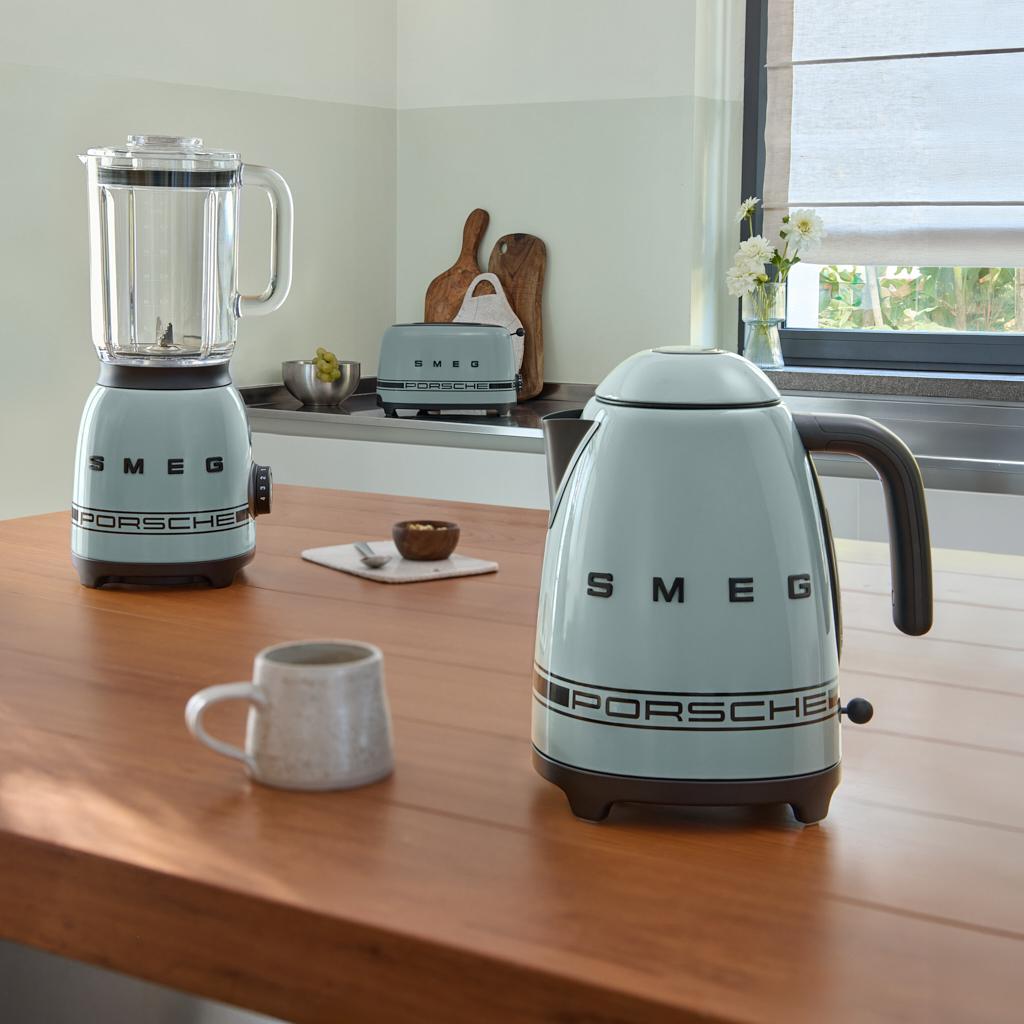 Stolní mixér Porsche x SMEG, 50's Retro Style, BLF03, 1,5l plastová nádoba, šedozelená