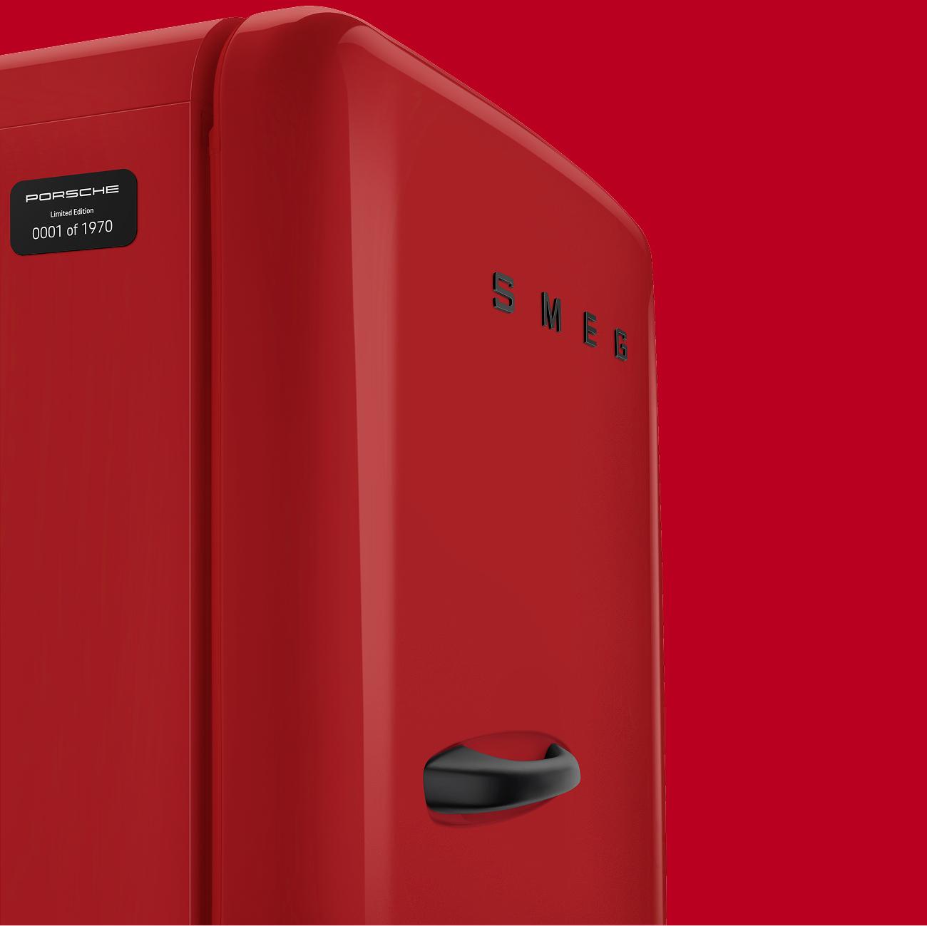 Chladnička s mrazícím boxem Porsche x SMEG 917 Salzburg, 244/26 l, otv. pravé, 153x60 cm, červená